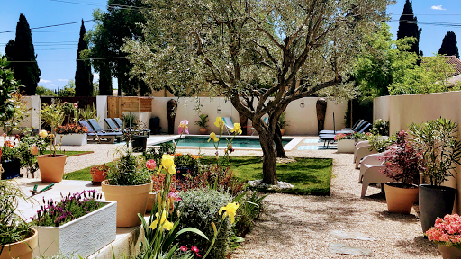 Photo de La Conciergerie Tavel-Chambres d'Hôtes Gard 30 Tavel