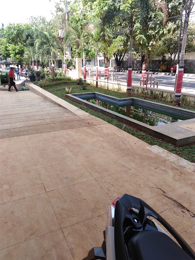 Photos of Taman Tugu Achmad Yani
