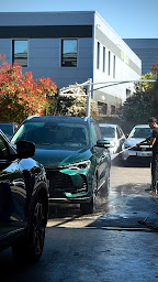 Photo n°3 de CVE CARROSSERIE VAL D'EUROPE - 77 - CARROSSERIE - PEINTURE - PARE BRISE - VOITURE ELECTRIQUE - CLIMATISATION - à Montévrain (Atelier de réparation automobile)