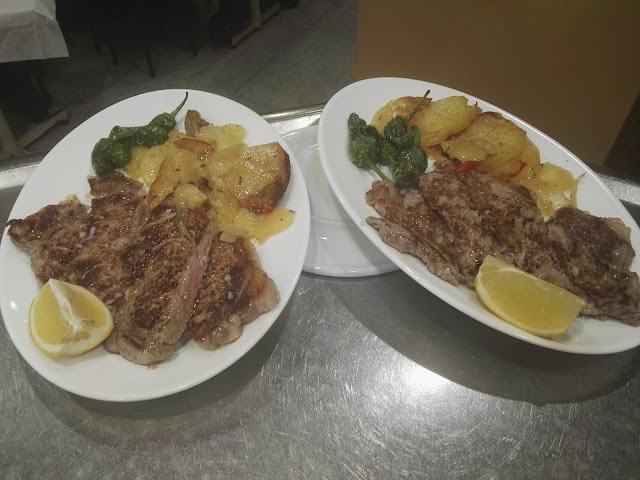 Dosaka Cafetería Restaurante, barrio Salamanca en Madrid.