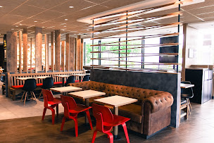 Photo n°46 de McDonald's à La Queue-les-Yvelines (Sandwicherie)