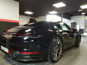 Photo n°3 de ProTech® Monte-Carlo Lyon Nord à Champagne-au-Mont-d'Or (Service d'esthétique automobile)