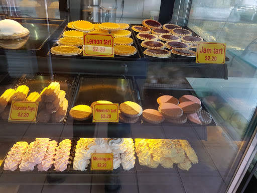 Lai Hot Bread Bakery - Thumbnail