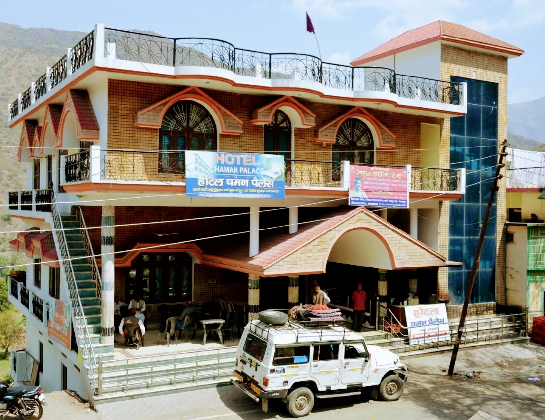 Hotel Chaman Palace
