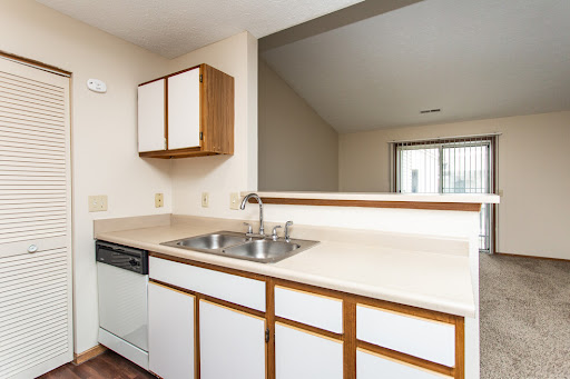 Creekside Village Apartments - Thumbnail