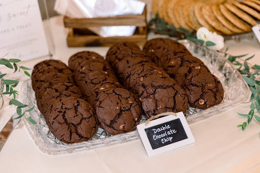 Around The Table Bakery - Thumbnail