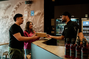 Photo n°51 de Basilic & Co - pizzas de terroirs - Castelnau-le-lez à Castelnau-le-Lez (Pizzas à emporter)