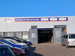 Photo n°1 de Garage ESA - 1,2,3 AutoService à Abrest (Garage automobile)
