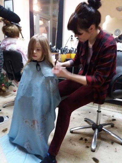 Photos of Frizerski Salon Anela
