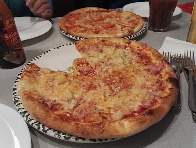 Photos of Opera Pizza