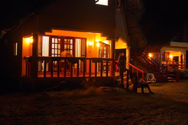Arinaya White Beach Resort