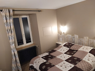 Photo n°31 de Au Relais de Modestine, Chambres & Table d'hôtes à Chasseradès Lozère, Chemin de Stevenson à Mont Lozère et Goulet (Borne de recharge de véhicules électriques)