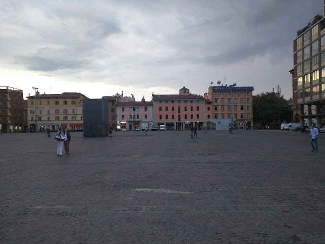 Parcheggio Piazza VIII Agosto