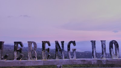 Photos of Candi Ijo