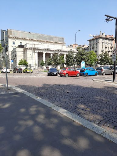 Linate Shuttle - Milano Stazione Centrale - Thumbnail