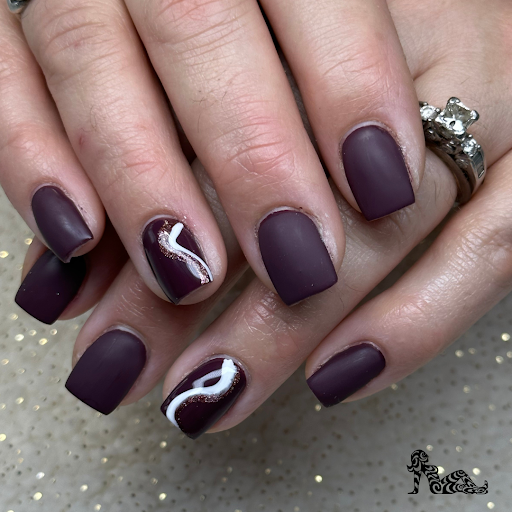 Bella Hands - Visual