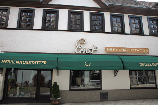 Herrenausstatter Günter Ernst Inhaber Wolfgang Ernst