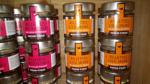 Photo n°22 de Un Vin, des Vins-Epicerie-whisky-rhum-champagne de producteur à Carantec (Magasin bio)