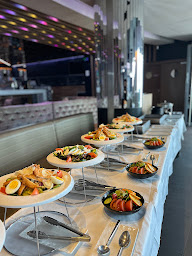 Photo n°2 de Sky Cap d'Antibes Restaurant & Club à Antibes (Club)