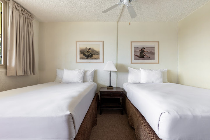 Maui Seaside Hotel by null