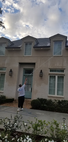 Front view of Roof Cleaning Pros of Mandeville in  - Top-rated Pressure Washing Service near me.