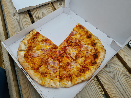 Photo 1 - Scooter Pizz'