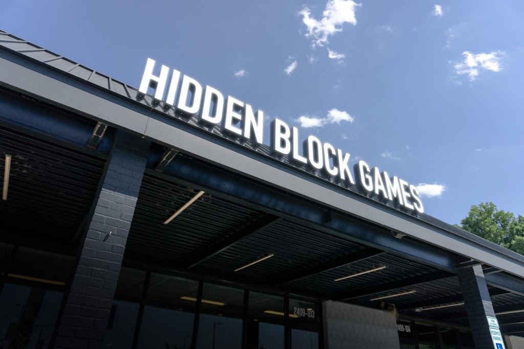 Hidden Block Games