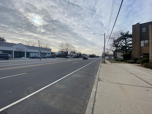 New Hyde Park Rd / Hillside - Thumbnail