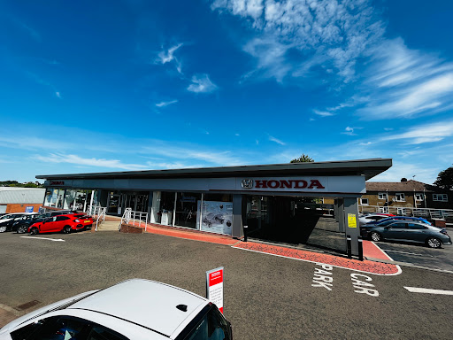 Henrys Honda Glasgow - Thumbnail