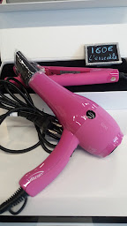 Photo n°22 de Styl'martine à Le Lude (Salon de coiffure)