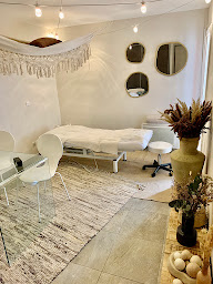 Photo n°1 de Darthuy Sandy à Agde (Ostéopathe)