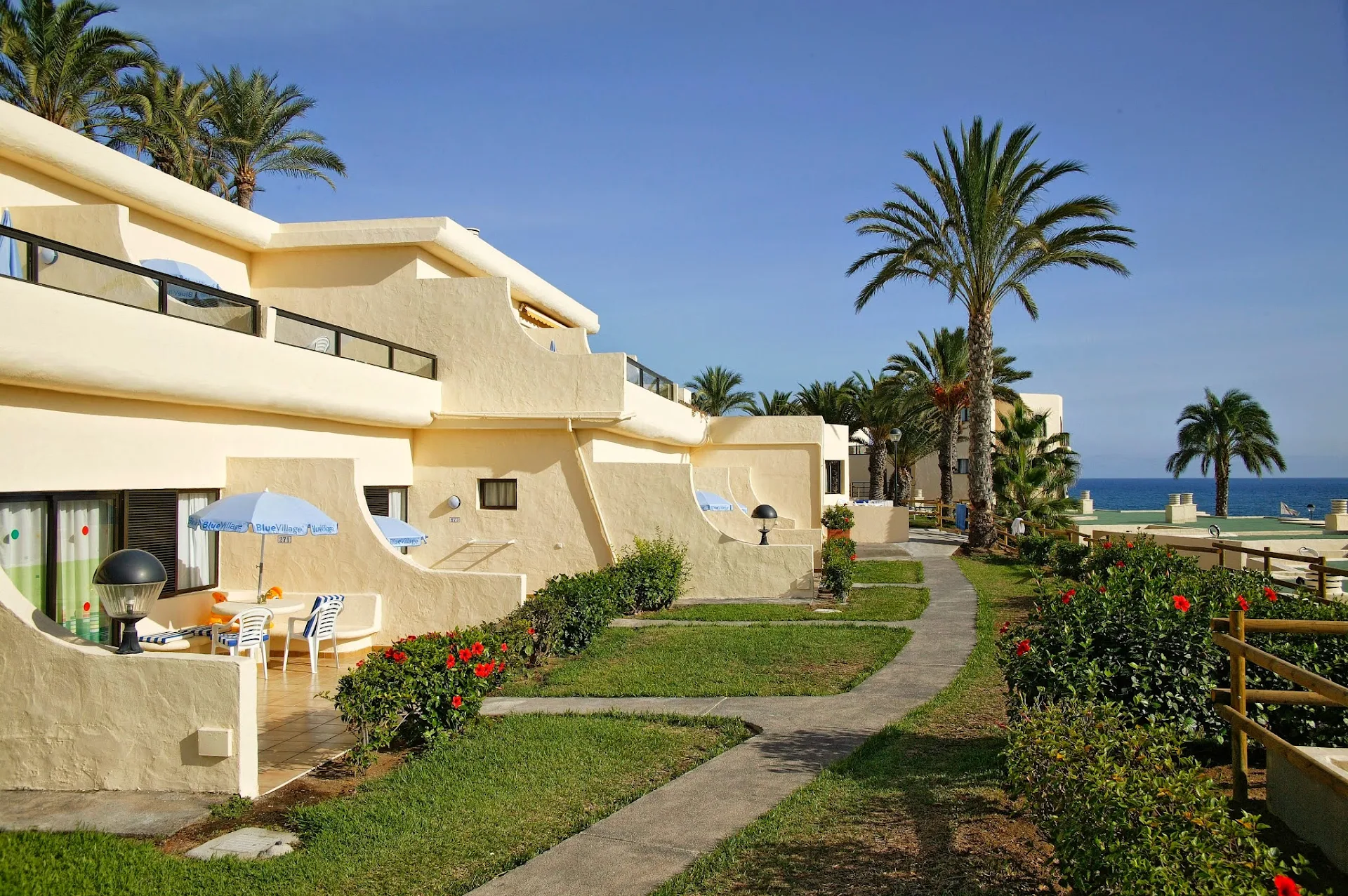 Tres Vidas Apartments