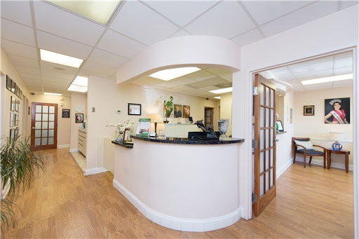 Smile Makers Dental Center - Tysons Gallery - United States