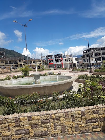 Photos of Parque de los Andes