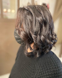 Photo n°5 de Lise.V Coiffure à Pernes-les-Fontaines (Salon de coiffure)