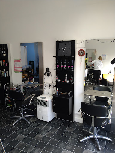 L'Etoile hairdressing Gallery - United Kingdom