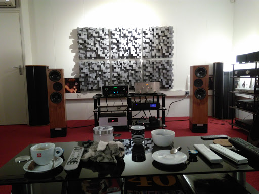 Ohm-Audio B.V. - Visual
