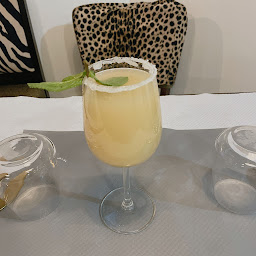 Photo n°38 de O Lac Rose à Paris (Livraison de repas à domicile)