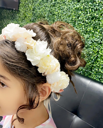 Majeda Salon - Thumbnail