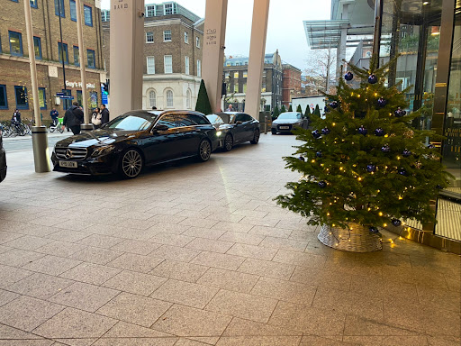 Brighton Eagle Chauffeur & Taxi - Thumbnail