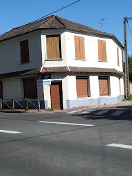 Photo n°5 de Melanie Pereira IMMOBILIER iad France CHANTELOUP-LES-VIGNES à Triel-sur-Seine (Agence immobilière)