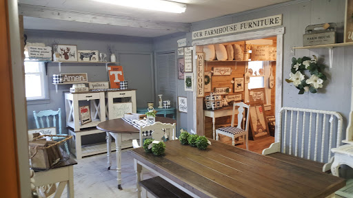 The Rustic Hinge - Visual