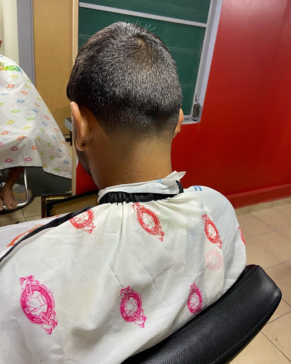 Carattini’s Men’s Salon - Thumbnail