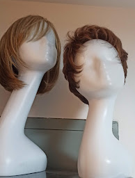 Photo n°21 de COIFFERIE PERRUQUERIE LA P'TITE LOUISE Perruque Prothèse Capillaire Médicale onco coiffure végétale chute des cheveux à Fougères (Programme de bien-être)