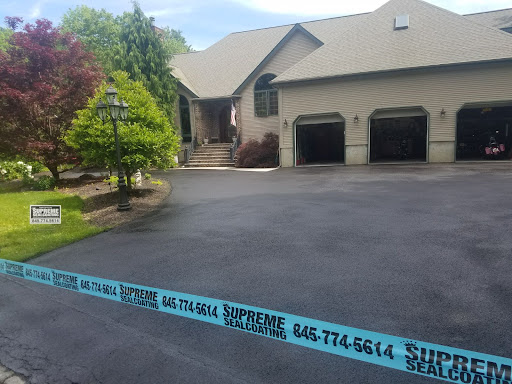 Supreme Sealcoating & Paving