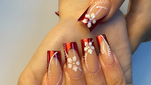 Diamond nails & spa glasgow