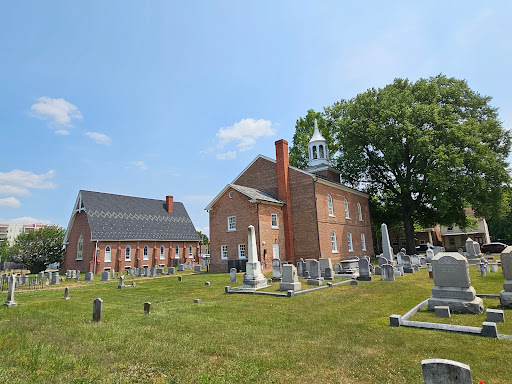 Old Presbyterian Church & Cemetery