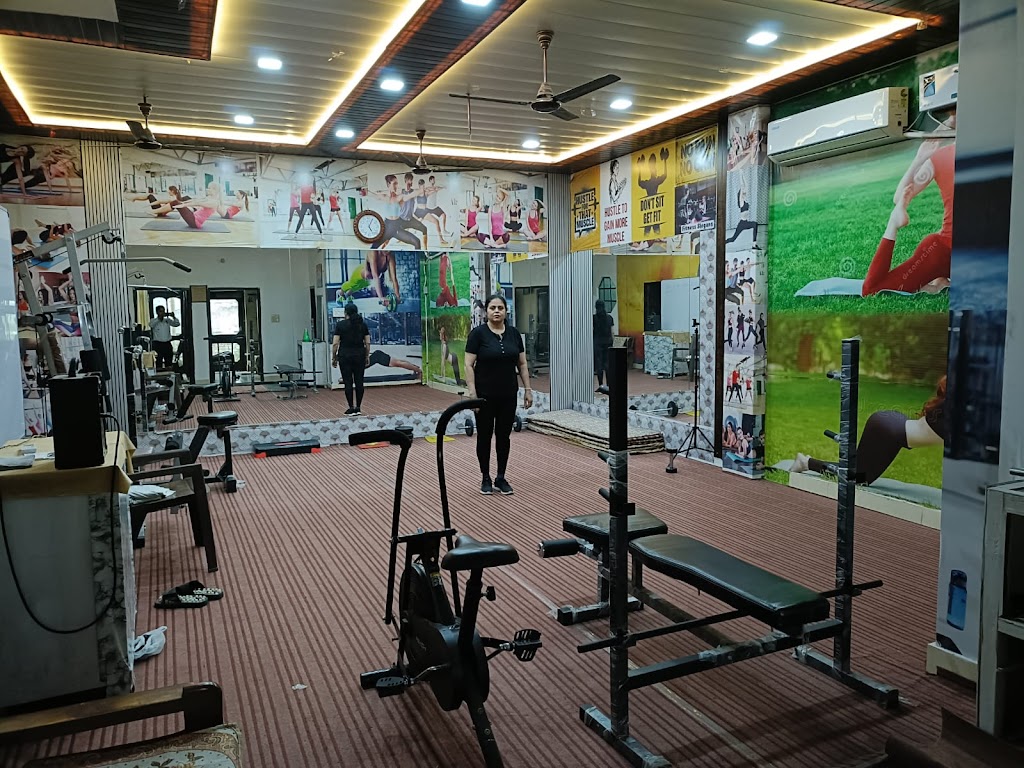 The Royaal Fitness Academy Best Gym In Pehowa