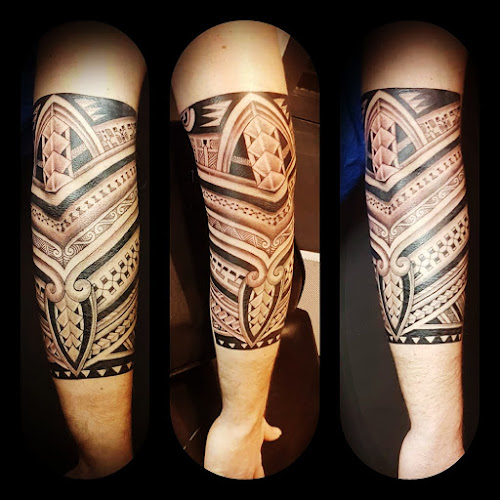 Commentaires et avis sur Ahutai Tattoo