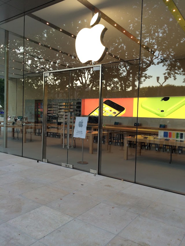 Apple Store